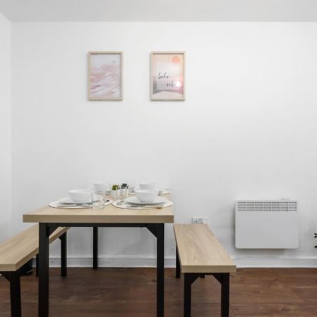 Modern Studio Near City Centre Манчестер Экстерьер фото